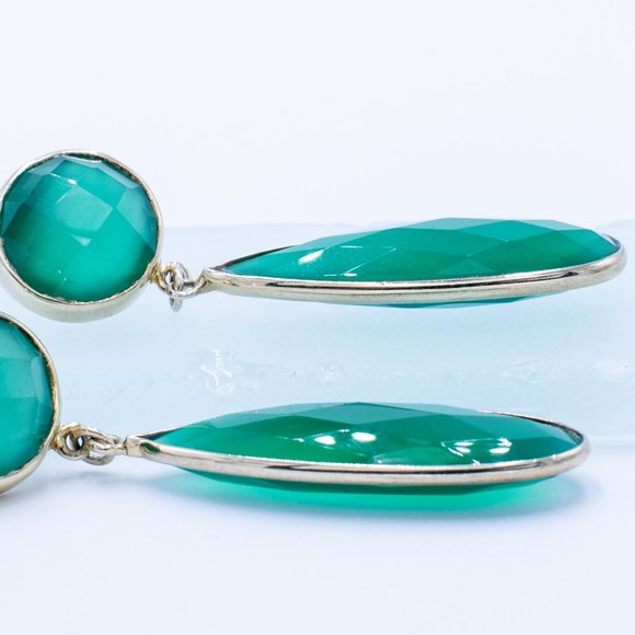 Green Agate in Silver/Yellow Gold Plated Earrings - Picture 9 of 9